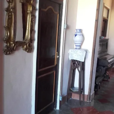 Bed & Breakfast Corona